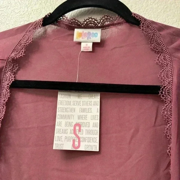 ❗️SOLD❗️⚡️NWT Lularoe Purple Chloe Kimono - Picture 2 of 3